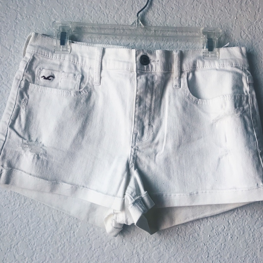 Brand new white Hollister high rise shorts